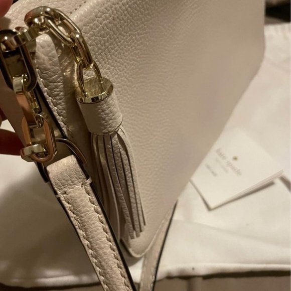 Kate Spade Purse - Picture 3 of 5